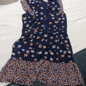 Maison Jules Flower Dress. Very comfy And Casual.